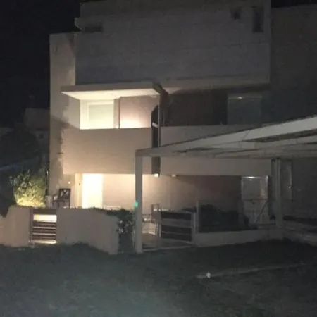 Md Villa * Paliouri